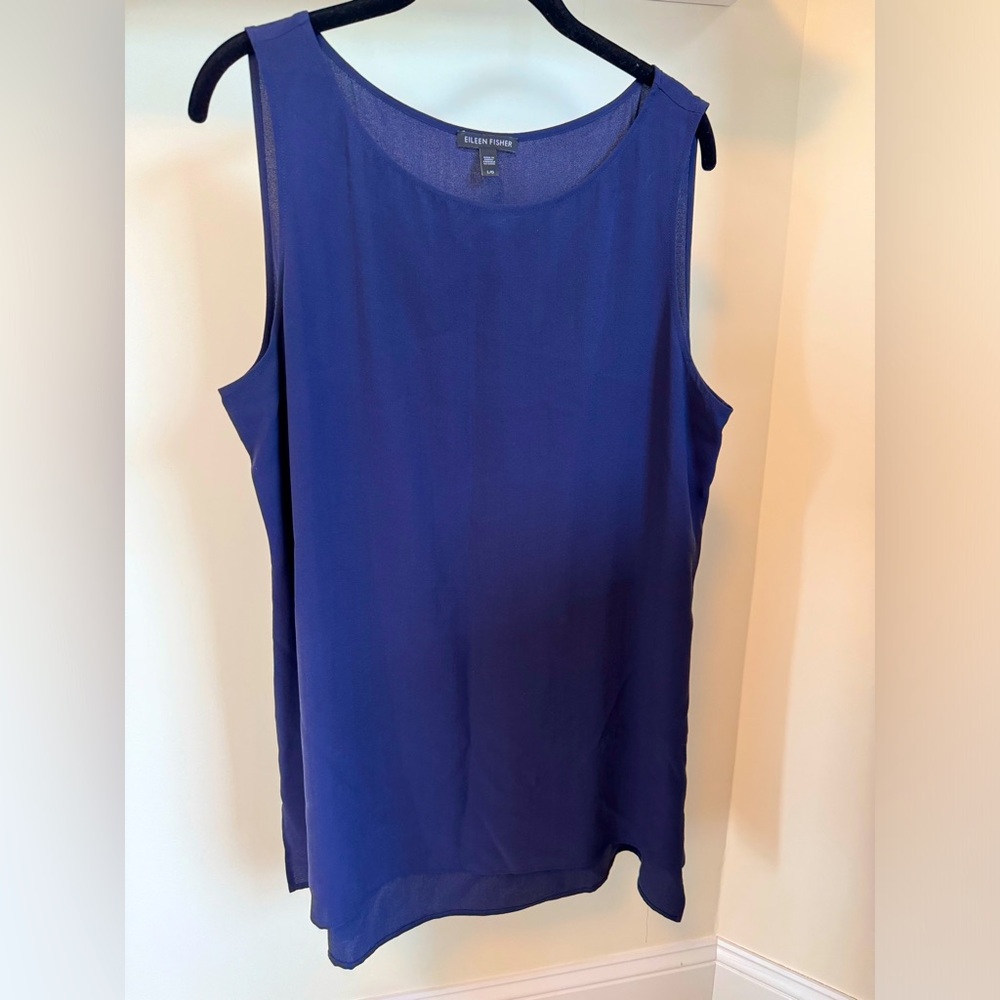 Women’s Eileen Fisher silk tunic, sleeveless. Sz L